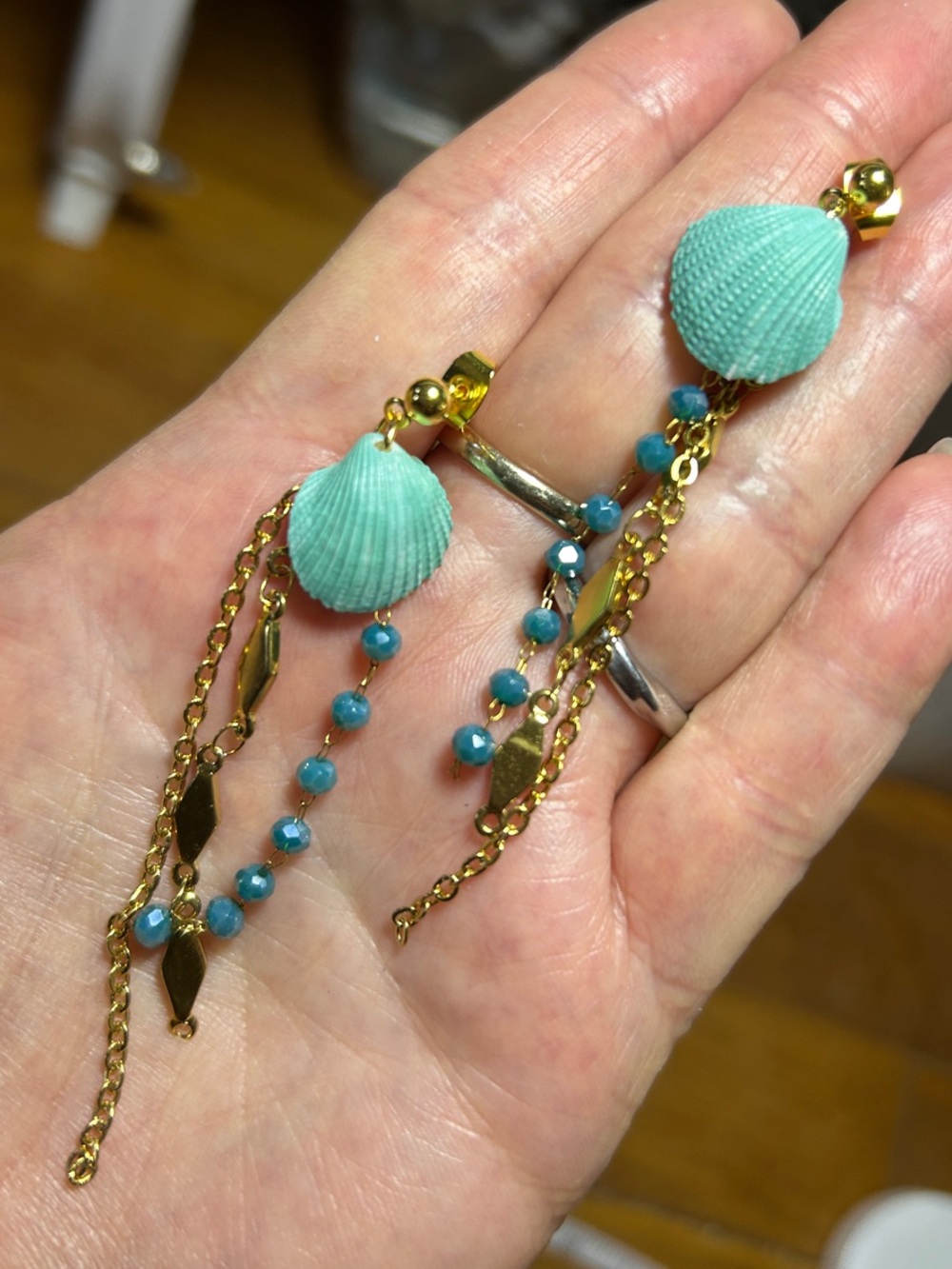 3/$25 Shell Drop Earrings - Picture 2 of 6